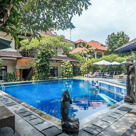 Zen Rooms Seminyak Taman Petitenget Экстерьер фото